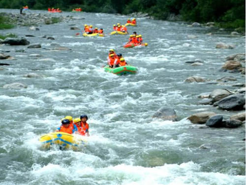 ◆安康寧陜秦嶺峽谷漂流(國(guó)家AAA級(jí)旅游景區(qū))